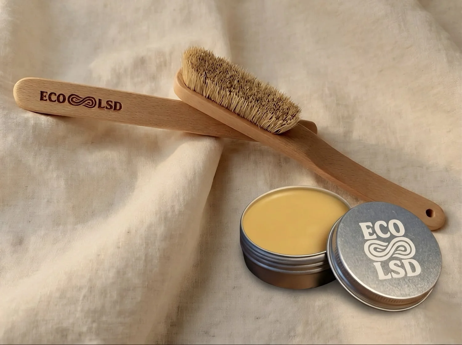 EcoLSD rope care kit with brush and wax